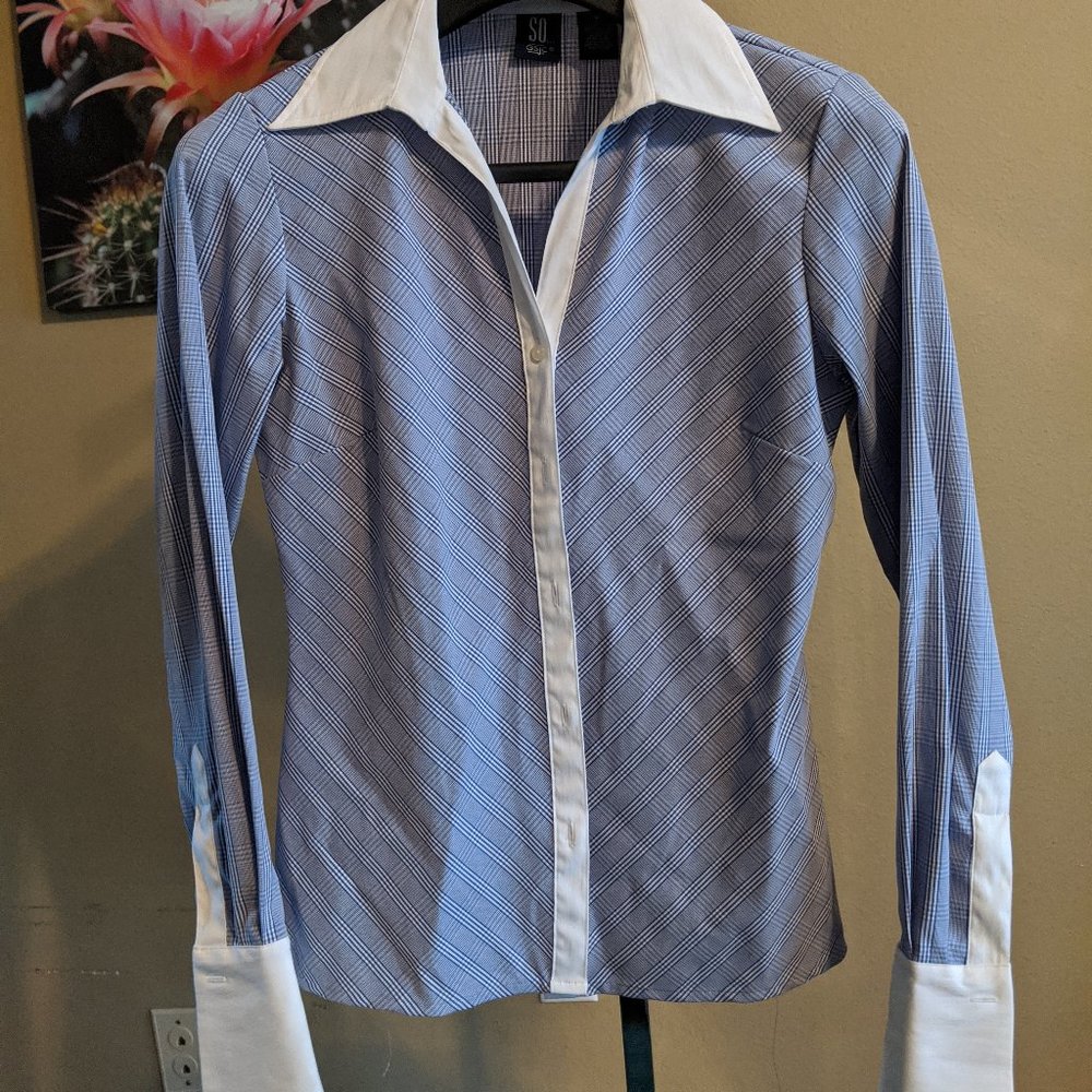 Blue Print w/White Detail Dress Shirt